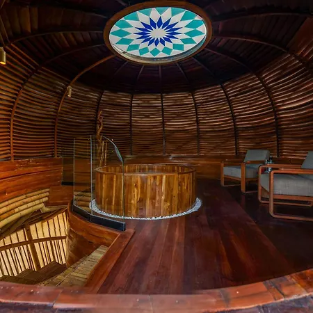 Ulaman Eco Luxury Resort Tabanan  Exterior photo